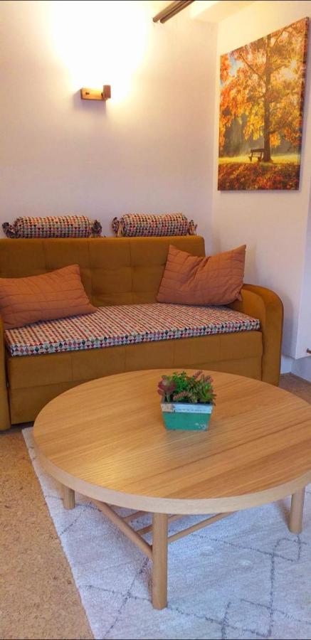 Appartement Alter Werkstatt à Junkerath Extérieur photo
